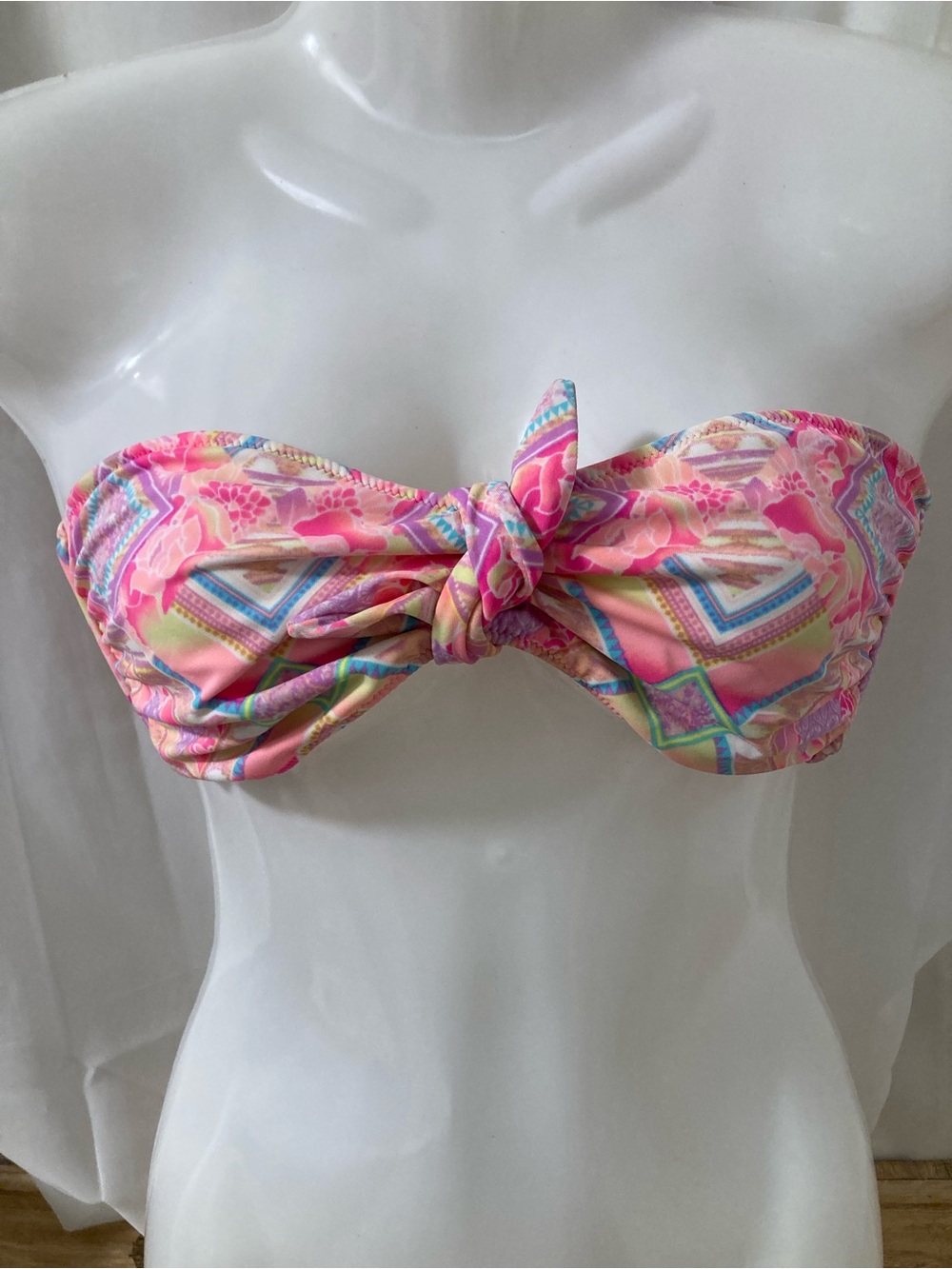 Victoria’s Secret Multicolor Bandeau Swim Top Medium